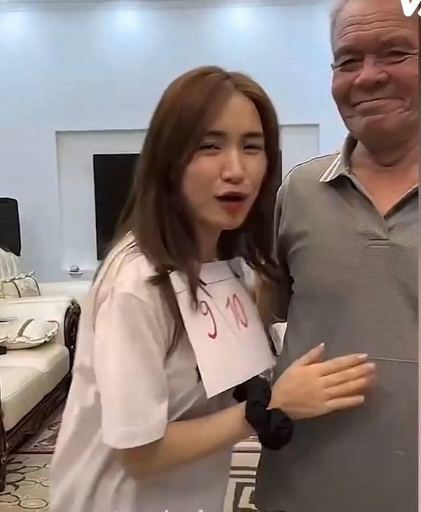 Hòa Minzy kiếm tiền bất chấp, thừa nhận giàu có nhưng đánh mất 1 thứ cực quan trọng hậu ly hôn - Hình 4