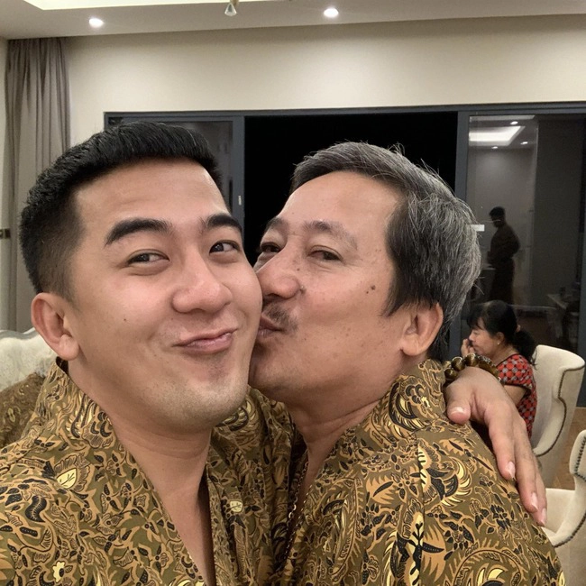 Phạm Hy: Tốt nghiệp SKĐA loại giỏi vẫn ế show, sống nhờ ba mẹ chu cấp, thầy cô khuyên bỏ nghề - Hình 7