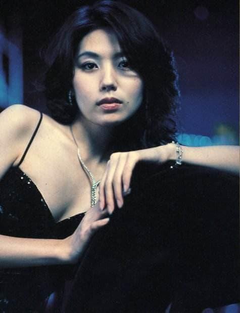 Lee Eun Joo - Đối thủ Song Hye Kyo: Ra đi sau bộ phim cấm trẻ em, thư tuyệt mệnh ám ảnh nhân loại - Hình 7