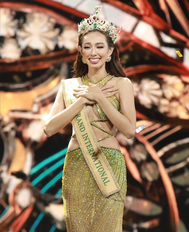 Miss Grand Nawat vừa đến VN, Thùy Tiên - Thiên Ân đã gặp biến căng, sẽ mất danh hiệu Hòa bình? - Hình 6