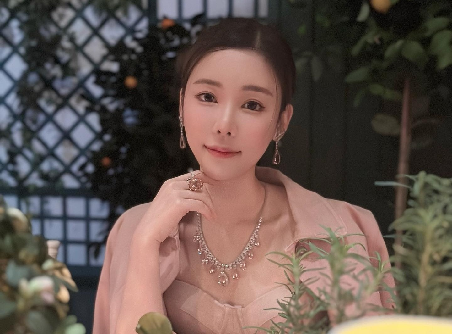 Thái Thiên Phượng bị công bố hình ảnh cuối cùng trước khi qua đời, bố chồng thoát án vì mắc bệnh? - Hình 1