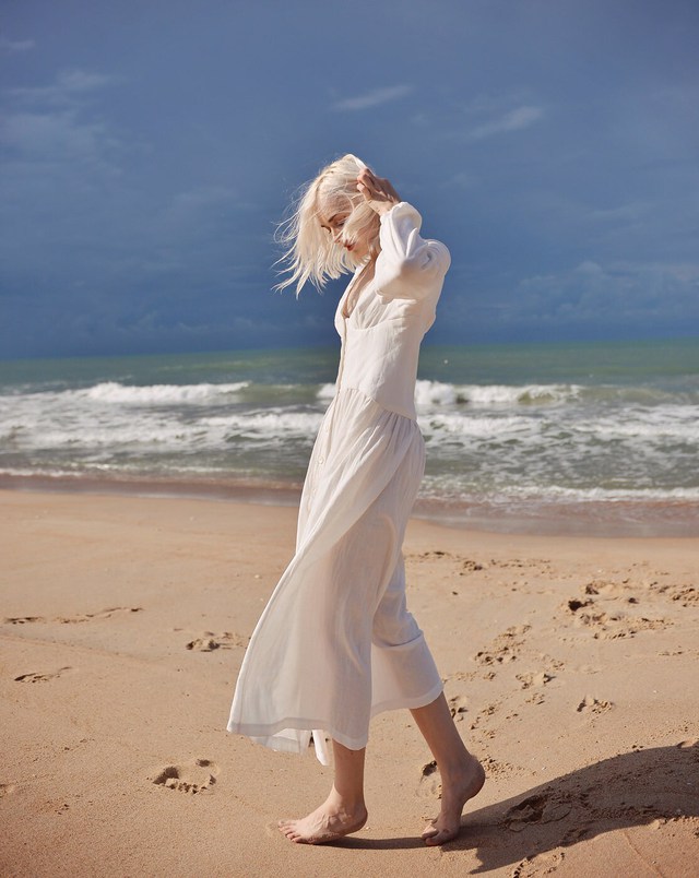 Những mẫu váy maxi đi biển cực xinh các nàng không nên bỏ qua