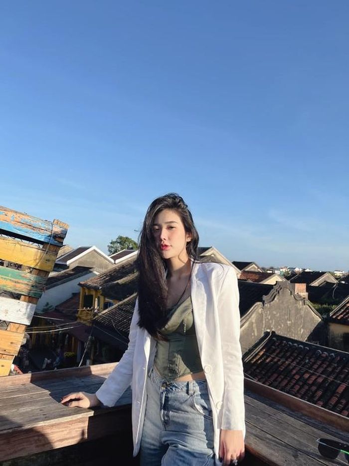 Hot girl Nam Định sở hữu hình xăm lớn, khoe điểm vàng body - Hình 7