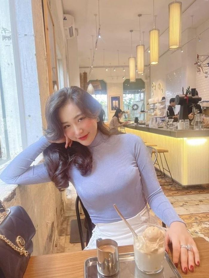 Hot girl Nam Định sở hữu hình xăm lớn, khoe điểm vàng body - Hình 4