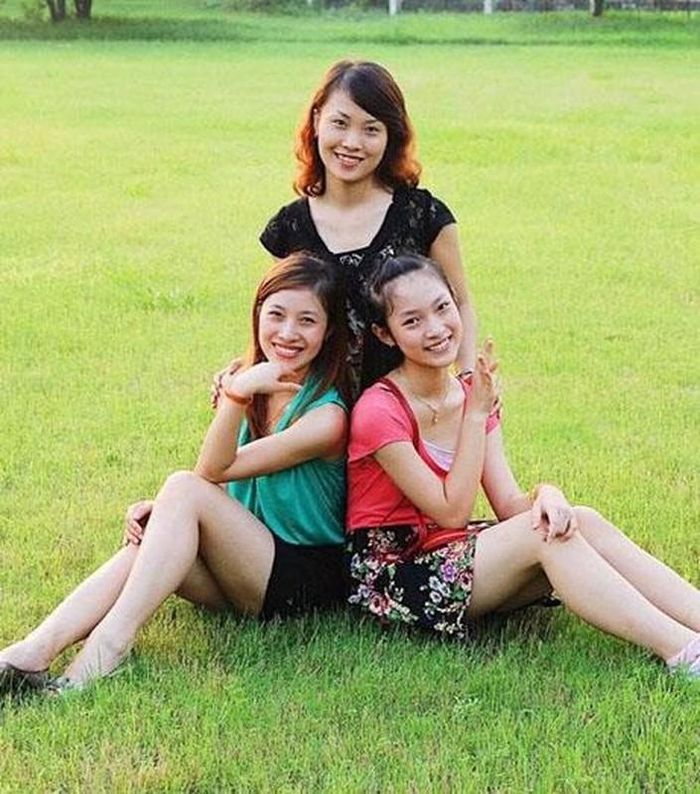 Hot girl Trần Khánh Vy lộ profile khủng của chị gái tiến sĩ - Hình 12