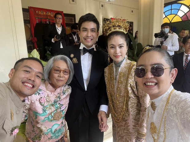 Nong Poy: Hành trình chuyển giới không dễ dàng của nàng Hoa hậu đến cái kết hiếm có bên người thừa kế soái như tài tử ở Phuket - Hình 15