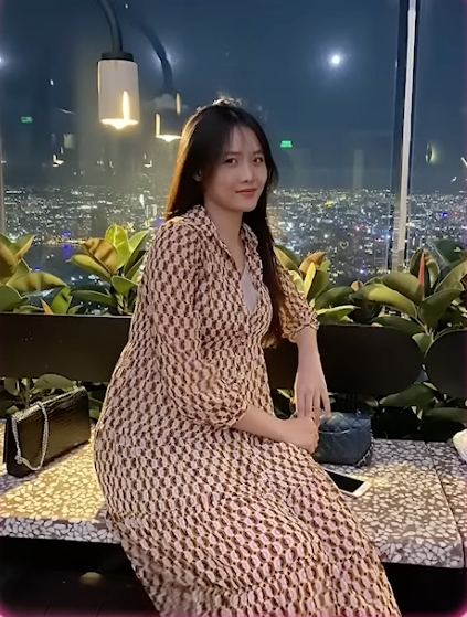 Trương Mỹ Nhân từng suýt không qua khỏi vì sinh non - Hình 4