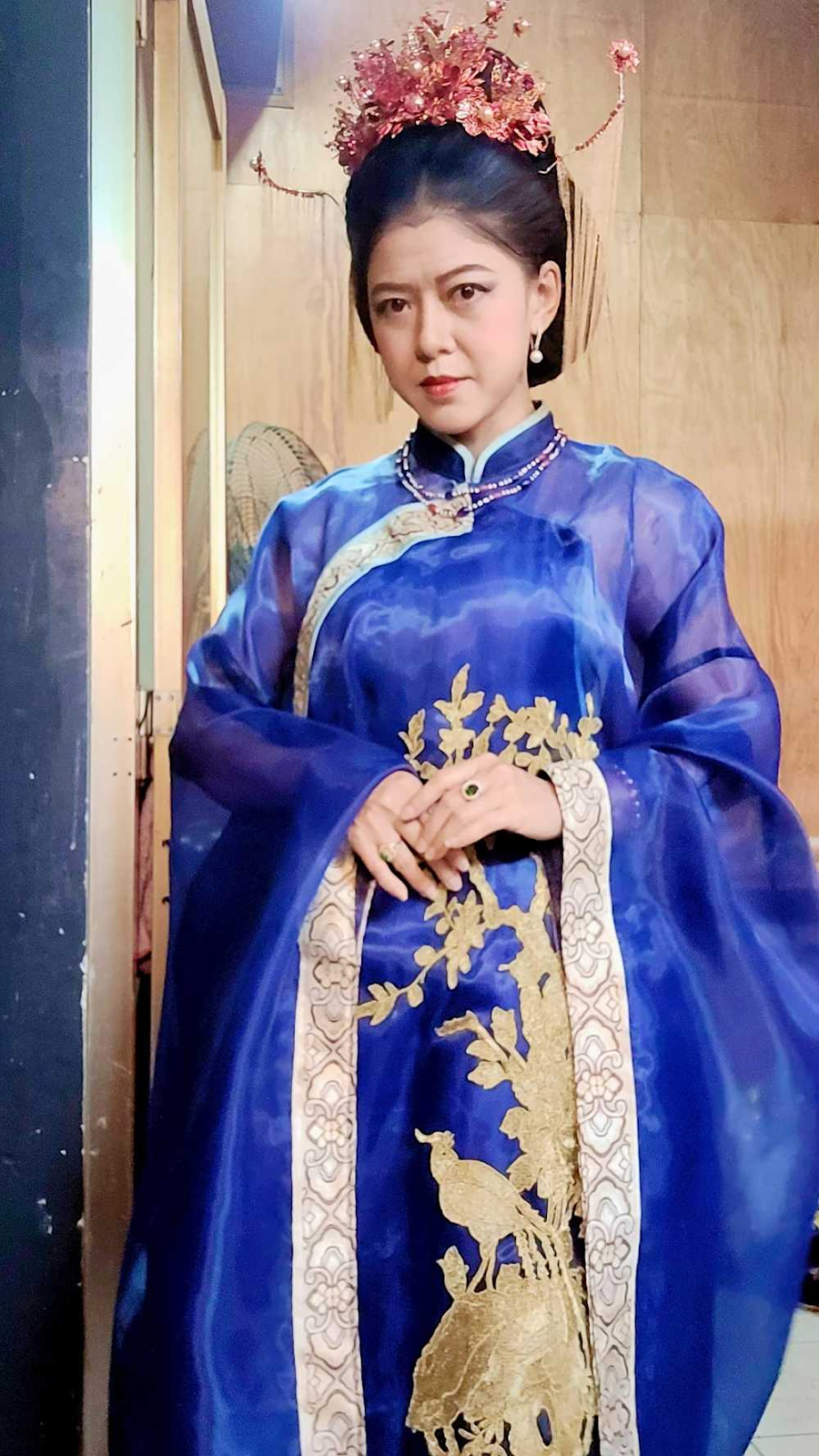 Hồng Trang: Suýt chết vì bị xe tải chèn qua người, ở trọ chật hẹp, khấm khá hơn nhờ bán hàng online - Hình 2