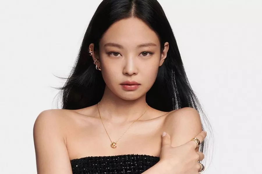 Jennie bị thương ở mặt, tình trạng đáng báo động, YG phớt lờ vì bận lo cho nhóm nhạc nữ mới? - Hình 1