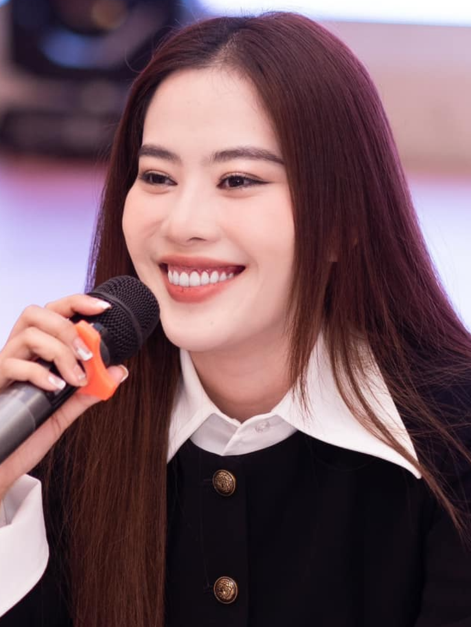 Nam Em nhận lỗi, hé lộ lý do nghỉ chơi Bạch Công Khanh, tuyên bố sốc về chuyện làm single mom - Hình 1
