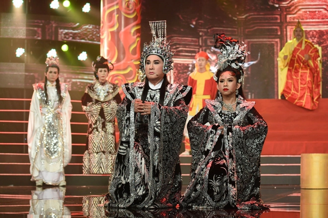 Bình Tinh - Con nuôi Vũ Linh: Chật vật với nghề, nay có chút tiếng tăm thì người thân lần lượt ra đi - Hình 2