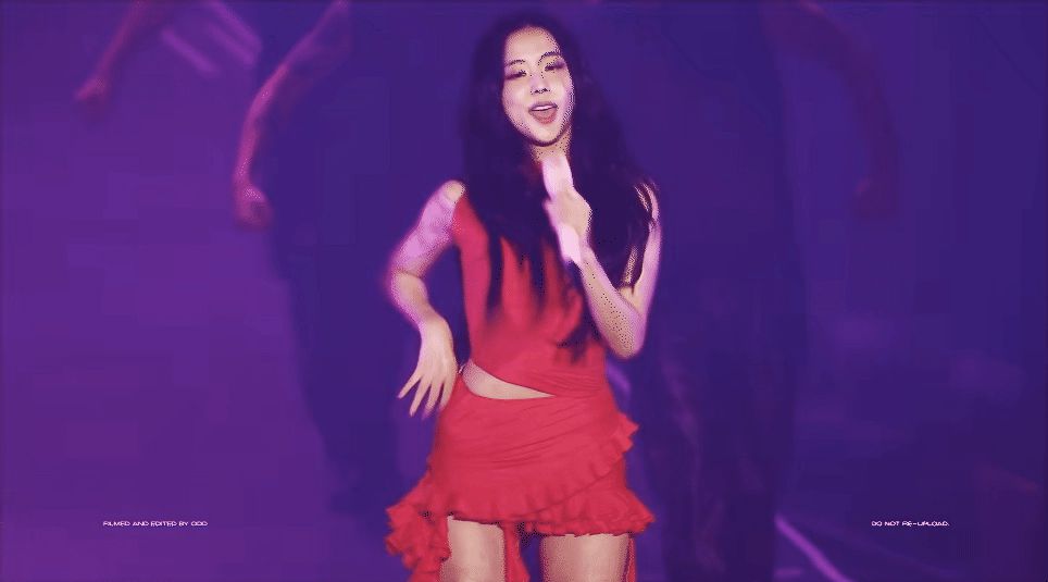 Jisoo (BLACKPINK) lập kỷ lục doanh thu nhưng netizen Hàn không phục? - Hình 4