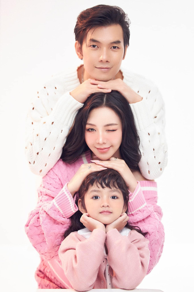Quỳnh Kool - Nhan Phúc Vinh lộ chi tiết phim giả tình thật, fan đang hú hét liền im bặt bởi điều này - Hình 4