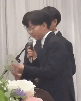 Bộ 3 Daehan - Minguk - Manse diện tuxedo phát biểu mừng đám cưới biên kịch - Hình 1