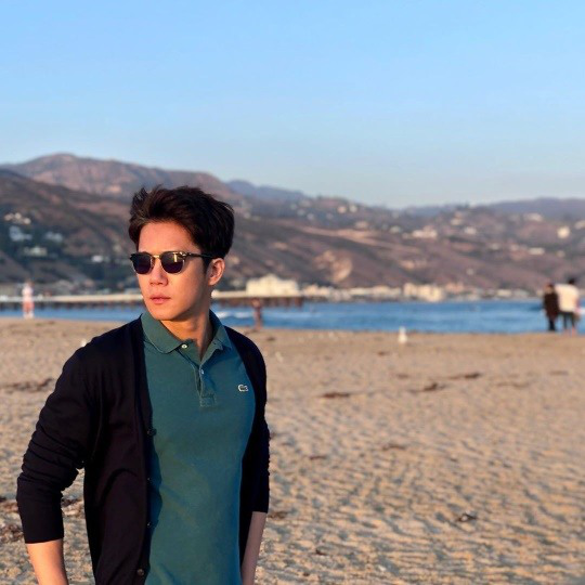 Ha Seok Jin - anh trai Hyun Bin: Ngoại hình cực phẩm, học lực khủng, yêu hụt Son Ye Jin 2 lần? - Hình 13