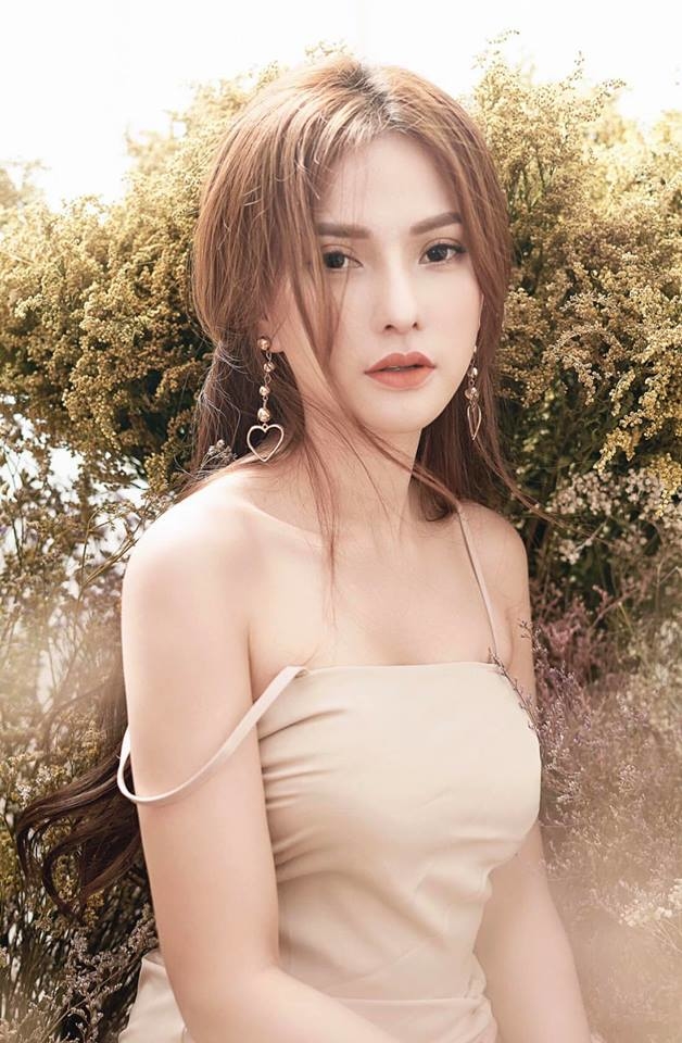 Thu Thủy: Hạnh phúc sau hai lần đò cùng chồng kém 11 tuổi, nhà không có gì ngoài đất đai tiền tỷ - Hình 1