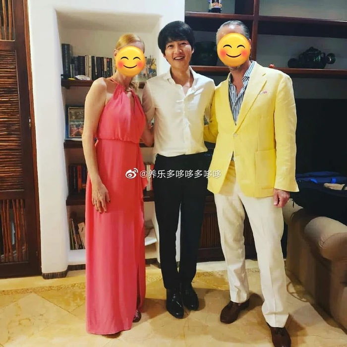 Song Joong Ki lộ diện tả tơi sau thông báo cưới vợ, hôn nhân với bà xã người Anh trục trặc? - Hình 1