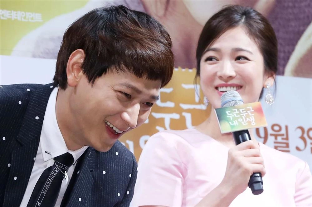 Kang Dong Won lộ ảnh hẹn hò Rosé - quá khứ từng yêu thầm Song Hye Kyo đến mức bỏ công ty? - Hình 6