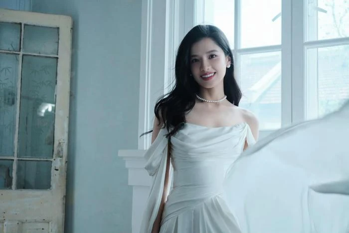 Lộ ảnh Trương Tịnh Nghi mặc váy cưới bước vào lễ đường cùng tình mới, Trần Phi Vũ thấy sẽ đau lòng? - Hình 9