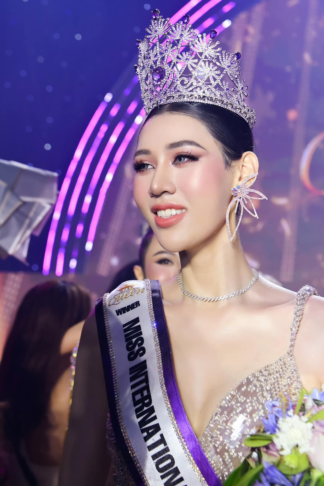 Hương Giang bị tố ghẻ lạnh Dịu Thảo, chuẩn bị tước vương miện, Đỗ Nhật Hà bị réo tên? - Hình 11