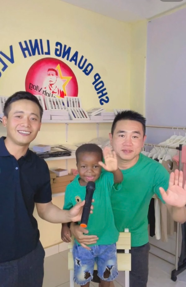 Lôi Con: Ngoại hình ngày càng lớn phổng phao, chỉ có 2 điều là không đổi, đến Quang Linh còn bất ngờ - Hình 9