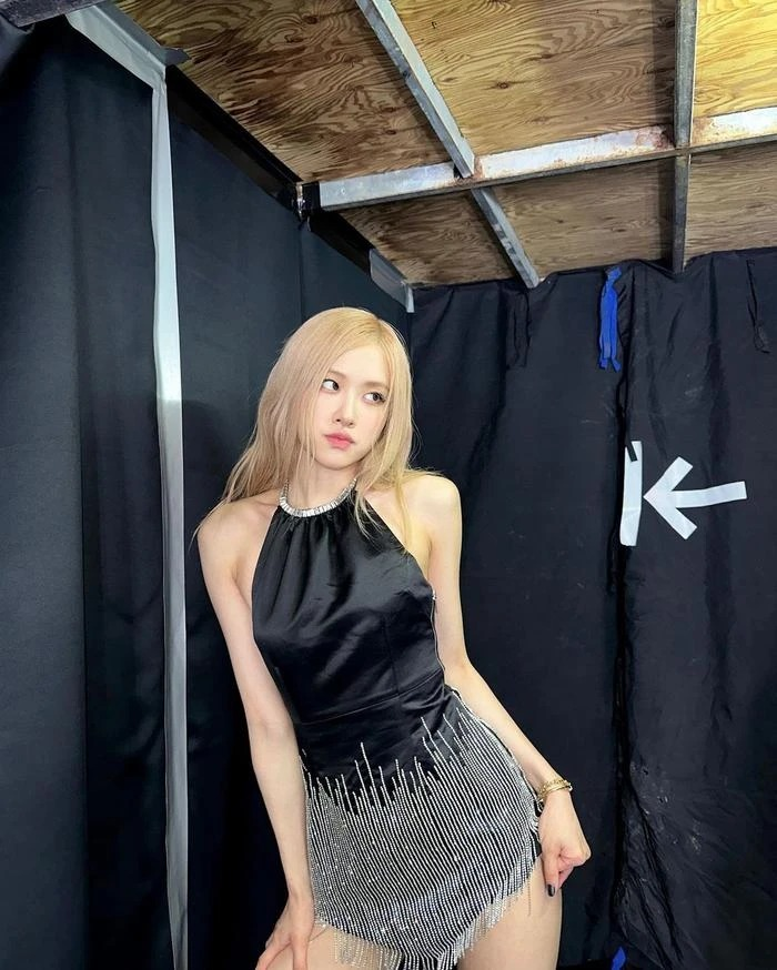 Rosé (BLACKPINK) vướng nghi vấn dùng chất cấm, Jennie - Lisa liền có động thái gây ngỡ ngàng? - Hình 5