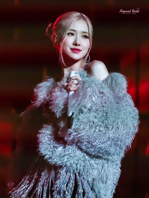Rosé được tẩy trắng vụ dùng chất cấm nhưng không ai tin, BLACKPINK hành động bất thường tại Nhật Bản - Hình 4