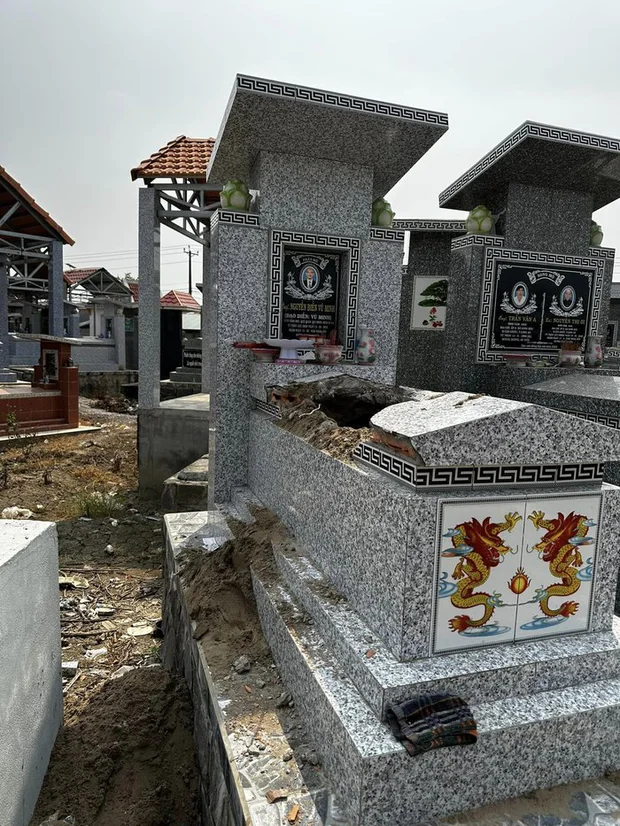Xuân Lan bị tố ăn chặn tiền phúng điếu, làm giả di chúc, gia đình ĐD Vũ Minh công bố toàn bộ sự thật - Hình 1
