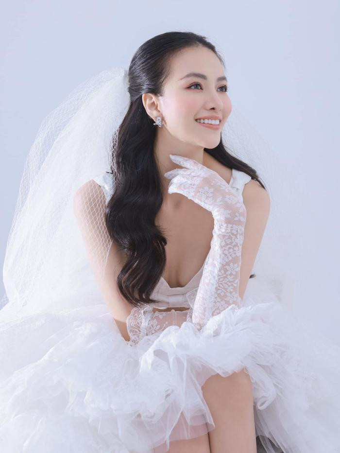 Hoa hậu Phương Khánh để lộ bằng chứng sắp cưới sau thời gian khủng hoảng, danh tính chú rể gây sốt - Hình 9
