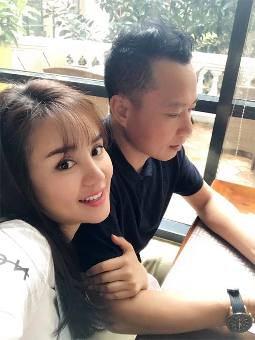 Lê Thiện - chồng Vy Oanh: Thân thế thực sự và lần hiếm hoi lên tiếng trước ồn ào vợ đẻ thuê? - Hình 6