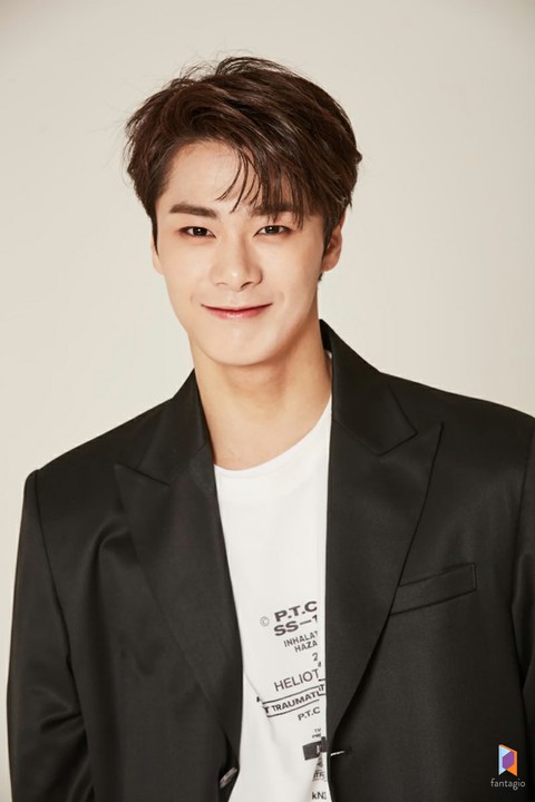 Moonbin và điều ước bị chôn giấu, loạt hình trong quá khứ lần đầu được công khai gây chấn động - Hình 7