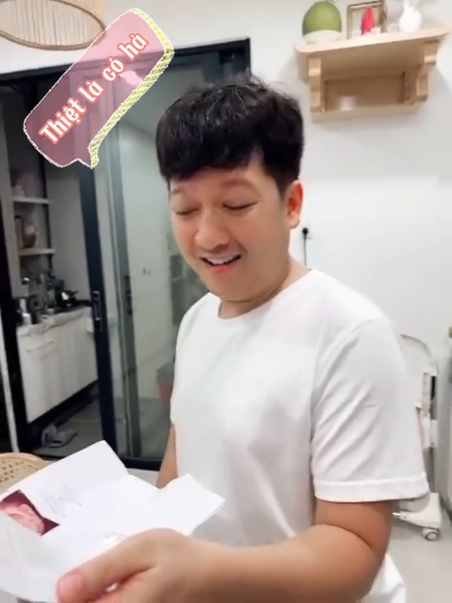 Trấn Thành bị xúc phạm khi Trường Giang công bố Nhã Phương mang bầu lần 2, Hari Won liền tỏ thái độ - Hình 1