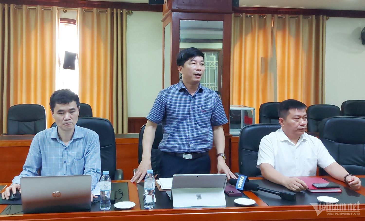 Vụ nữ sinh Nghệ An qua đời: Mẹ ruột nghẹn ngào hé lộ chi tiết gây sốc về nhóm bắt nạt? - Hình 6