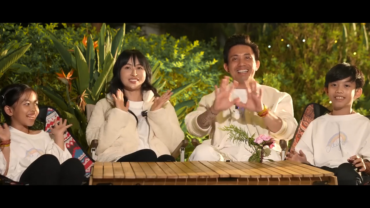 Joyce Phạm - Ái nữ đại gia Minh Nhựa suy sụp vì nguy cơ mất con, lần đầu khoe đại gia đình - Hình 7