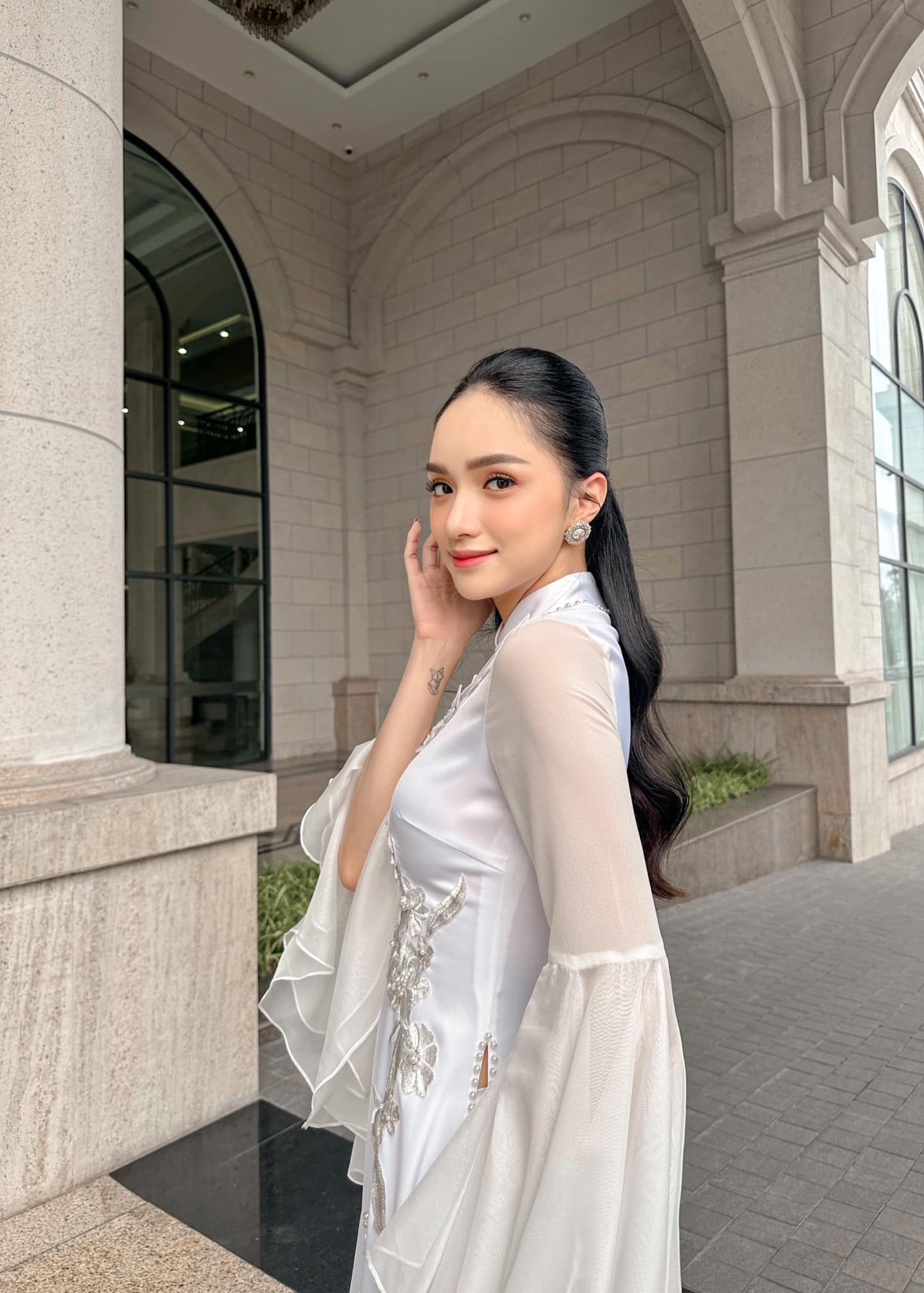 Mai Ngô bức xúc đáp trả khi nói trả sàn diễn cho người mẫu, Hương Giang được vinh danh sau ồn ào MIQ - Hình 4