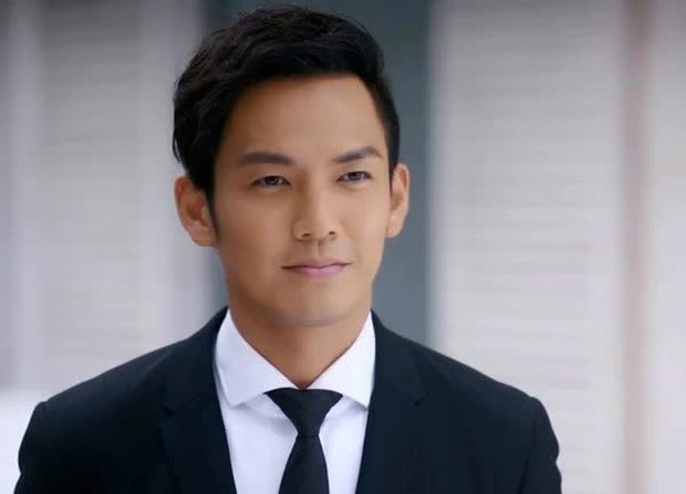 Chung Hán Lương lộ diện với gương mặt biến dạng, ngoại hình hậu PTTM gây choáng: Mất hình tượng! - Hình 4