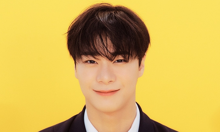 Moonbin (ASTRO) bị tung trọn clip hôn môi Cha Eun Woo, nhiều bí mật bị bại lộ sau sự ra đi đột ngột - Hình 1