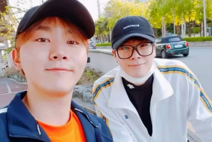 Seungkwan (SEVENTEEN) tặng quà đặc biệt cho Moonbin với lời nhắn: Tôi chưa ổn, hãy ôm khi gặp lại - Hình 5
