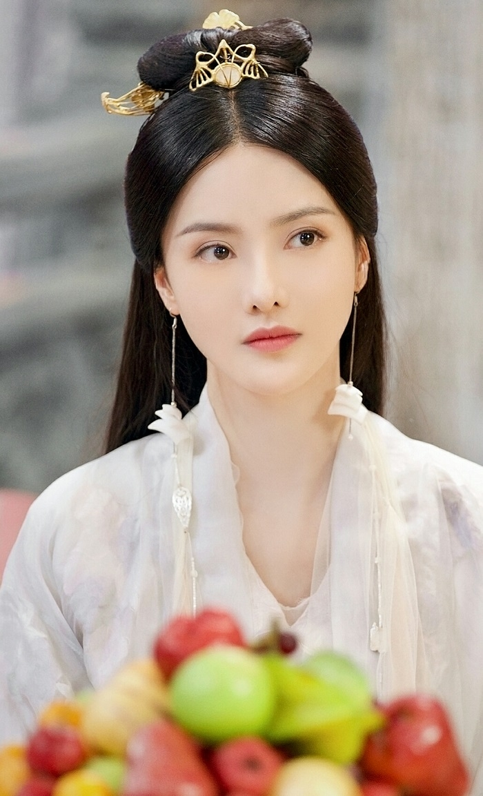 Trương Chỉ Khê: Mỹ nhân rơi 1 giọt lệ cũng khiến người khác tan nát cõi lòng và đời tư tai tiếng - Hình 12