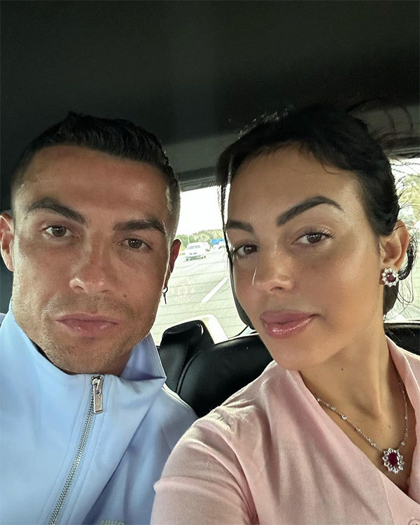 Bạn gái Ronaldo lộ bí mật vẫn lén lút qua lại với bồ cũ, được chu cấp từng đồng dù đang yêu cầu thủ? - Hình 4