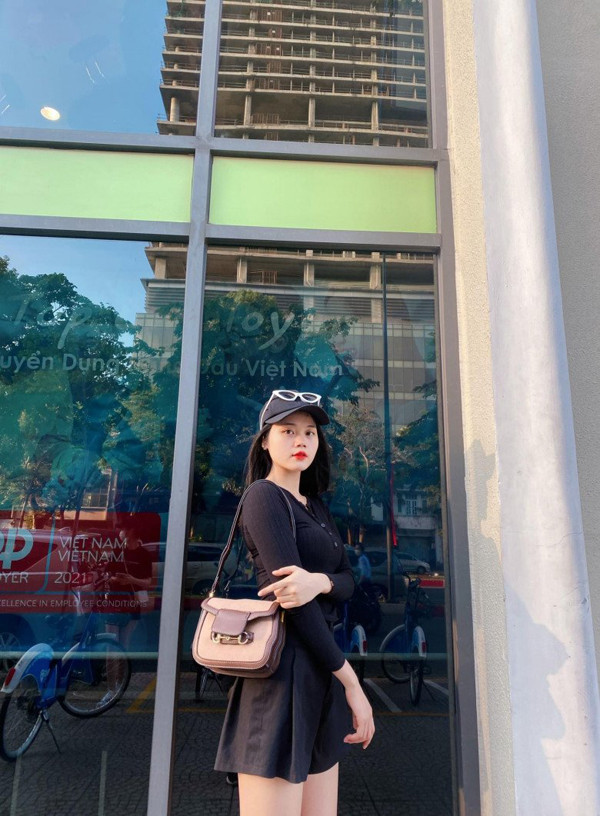 Hotgirl Quảng Bình từng thi Miss Grand Việt Nam làm tiếp viên hàng không: Nhan sắc ngọt ngào, trình độ học vấn xuất sắc - Hình 9