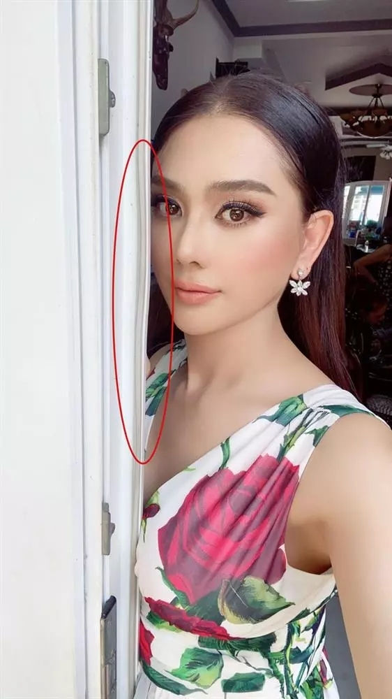Lâm Khánh Chi bị soi photoshop quá đà để có diện mạo xinh đẹp - Hình 4