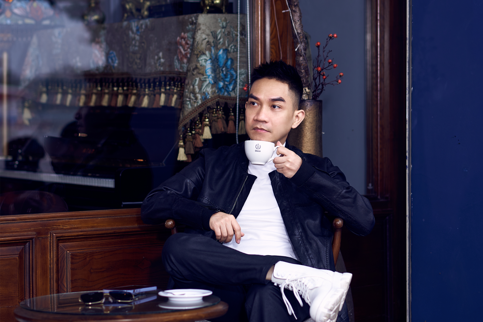 Phạm Khánh Hưng gây sốc khi tiết lộ quá khứ bồng bột, từng ngồi tù đến việc sống độc thân ở tuổi 42 - Hình 1