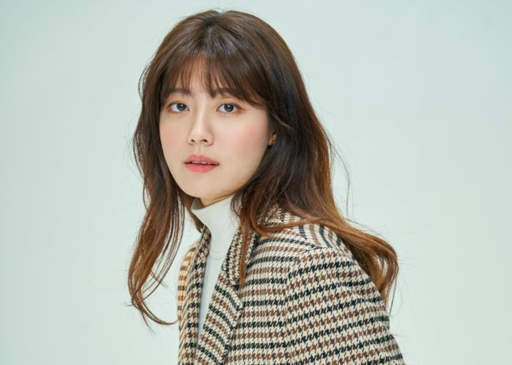 Nam Ji Hyun - Sao nhí tài năng từng bị chê xấu xí chuyên đóng vai quê mùa, lớn lên thành mỹ nhân - Hình 1