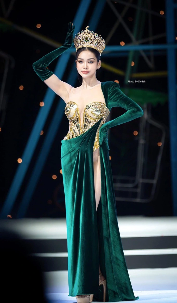 Engfa bị fan Thái tẩy chay, Ngọc Châu bất ngờ xuất hiện trên sân khấu Miss Grand: Chuyện gì đây? - Hình 11