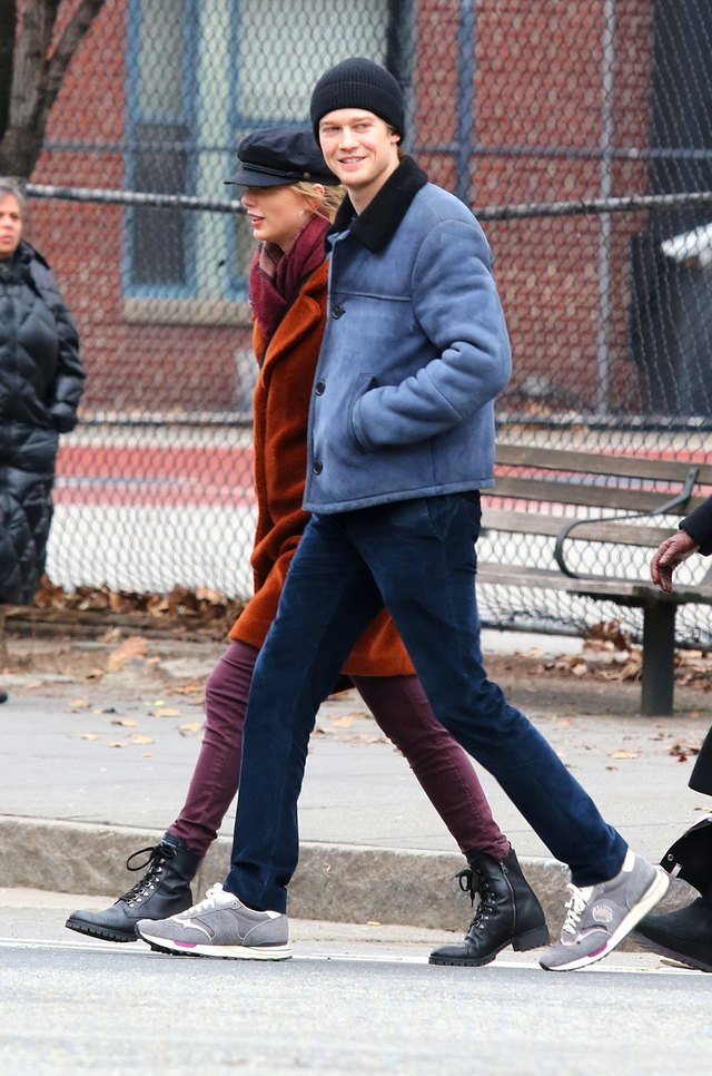 Taylor Swift chia tay bạn trai Joe Alwyn sau 6 năm hẹn hò, lý do gây sốc! - Hình 3