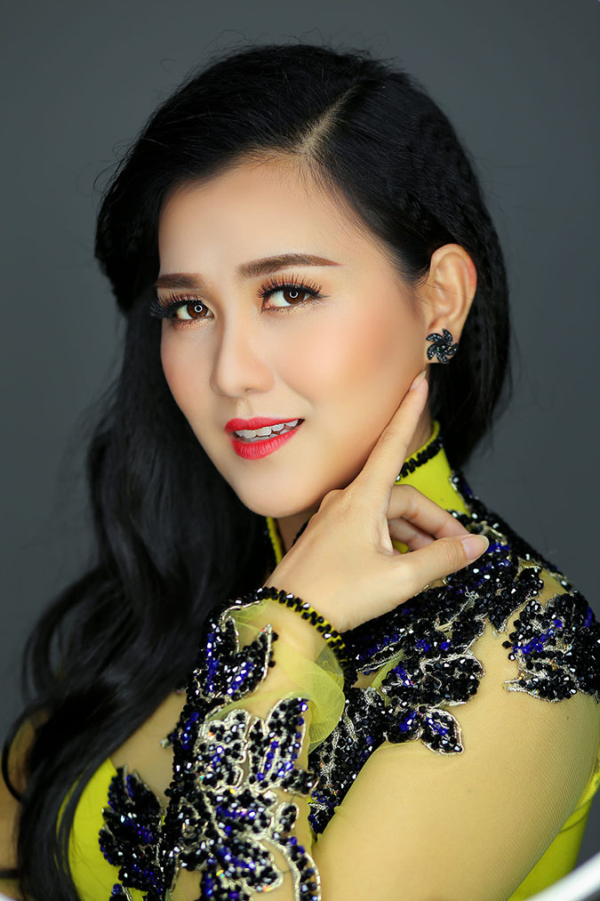 Lê Như: Bỏ nghề Luật làm diễn viên hài, nay lấn sân sang cả ca hát - Hình 1