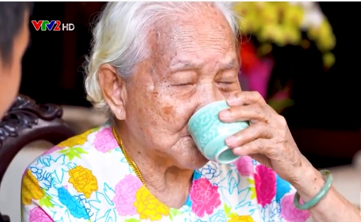 Lý Hải cuối cùng cũng đã chịu khóc vì hào quang lớn nhất cuộc đời: Ai cũng nghẹn ngào theo - Hình 12