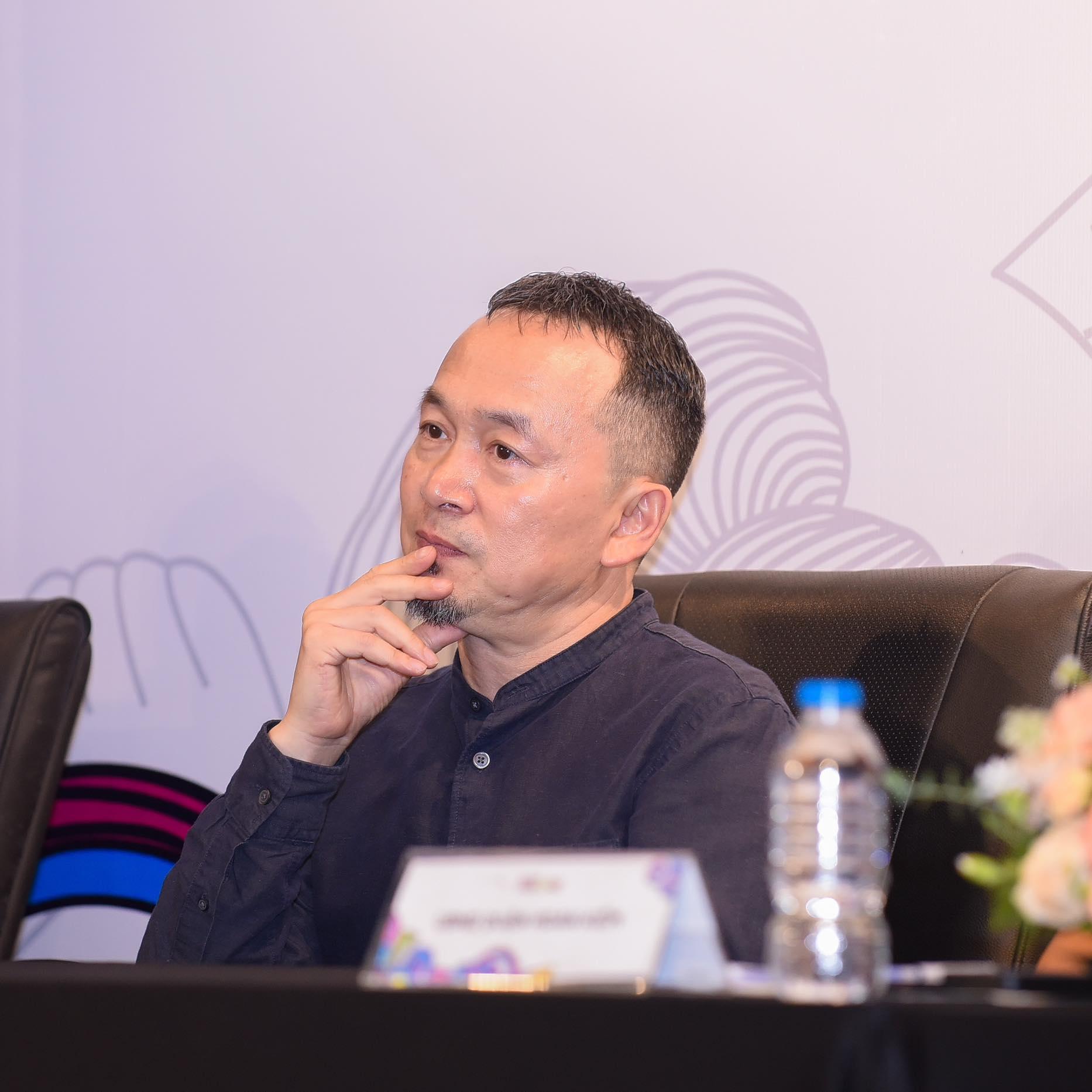 Sơn Tùng đáp trả cực gắt vụ Mỹ tiến là ảo tưởng, Link Lee cũng tham gia khiến CĐM thích thú - Hình 2