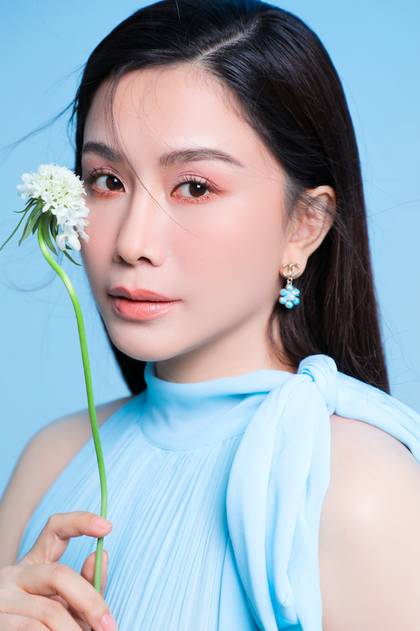 Anh Thơ - MC nức tiếng miền Tây: Gác lại sự nghiệp, vội vàng báo hiếu cho cha mẹ - Hình 2